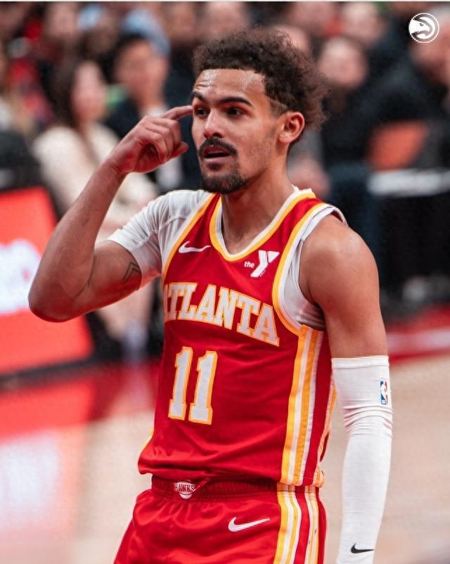 亚特兰大2-1逆转切尔西，德凯特拉雷传射，斯卡马卡建功（亚特兰大2-1翻盘切尔西：德凯特拉雷一传一射，斯卡马卡破门）