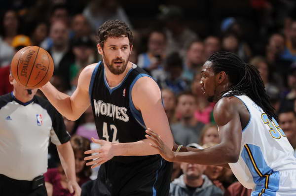 这套阵型就是为他们量身打造的（这套阵型正是为他们而生）