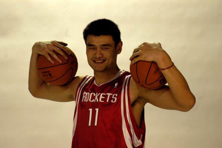 超值引援！陈林坚连续6场比赛得分上双，场均拿13分（物超所值的引援！陈林坚连续六场得分上双，场均贡献13分）