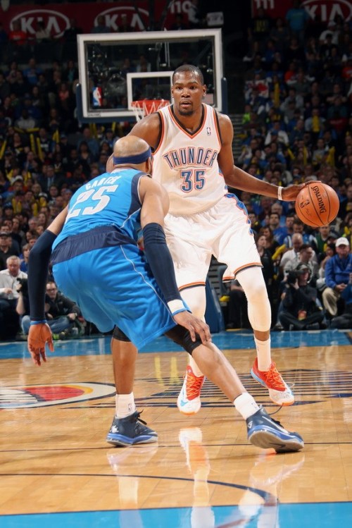 巴萨客战切尔西大名单：拉什福德复出，佩德里继续缺阵（巴萨做客切尔西名单出炉：拉什福德回归，佩德里继续缺席）