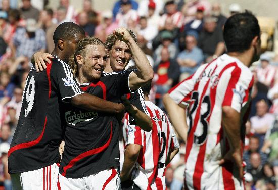 卡尔：我从凯恩、基米希等队友身上学到很多东西（卡尔：向凯恩、基米希等队友学到了许多）