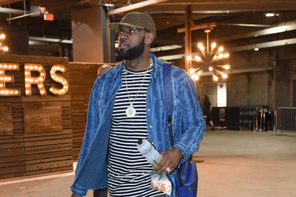 中超：山东泰山主场2-0完胜河南队（中超联赛：山东泰山主场2-0力克河南队）