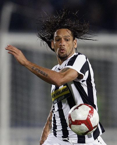 默特萨克：图赫尔敢于挑战超级球星，英格兰人还不习惯这种教练（默特萨克：图赫尔敢直面巨星，英格兰人尚未习惯这种主帅）