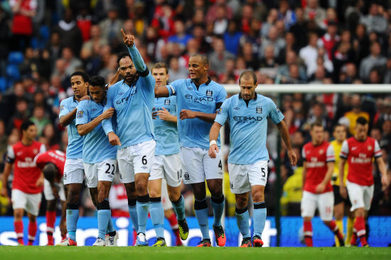 拉布亚德发文告别英博，队友马莱莱、马马杜送上祝福（拉布亚德社媒告别英博，马莱莱、马马杜送上祝福）