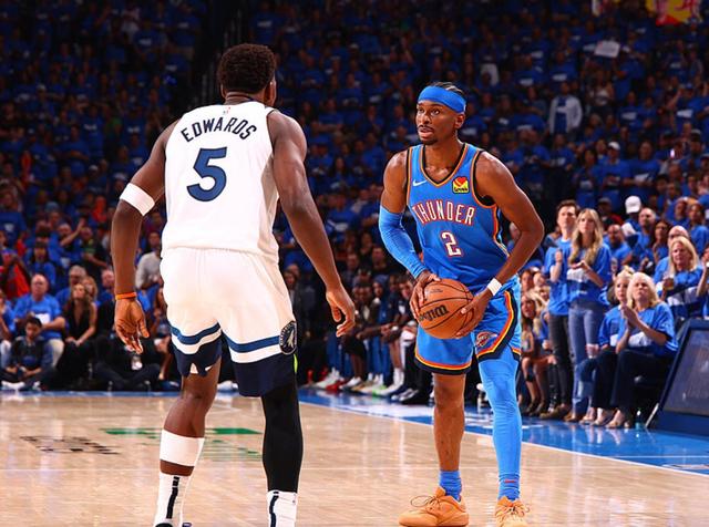 NBA战报：狄龙25分，詹姆斯23分，太阳132-108湖人（太阳132-108击败湖人：狄龙25分，詹姆斯23分）