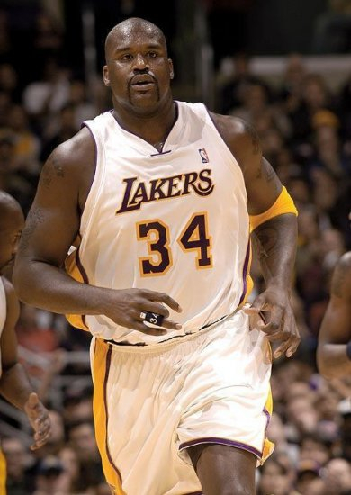 歌名应景，著名歌唱家波切利在世界杯抽签仪式演唱《今夜无人入眠》（波切利亮相世界杯抽签仪式，献唱应景《今夜无人入眠）