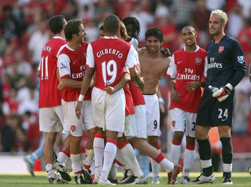 荷兰杯半场：三户舜介双响，鹿特丹斯巴达暂2-0威廉二世（荷兰杯半场战报：三户舜介梅开二度，斯巴达鹿特丹暂2-0领先威廉二世）