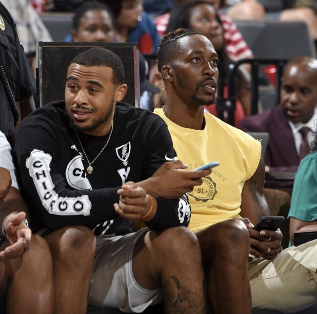 杰伦·约翰逊背靠背拿下三双，成为老鹰队史第二人（杰伦-约翰逊连场三双，位列老鹰队史第二人）