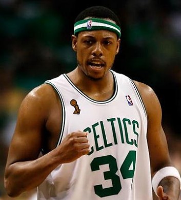 欧罗巴1／4决赛次回合前瞻：曼联战意十足剑指4强（欧联杯四分之一决赛次回合前瞻：曼联战意高涨剑指四强）