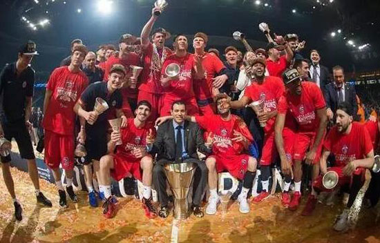 12中6得13分！哈珀：我满脑子想的就是赢球去拉斯维加斯（12投6中拿13分！哈珀：只想赢球闯进拉斯维加斯）