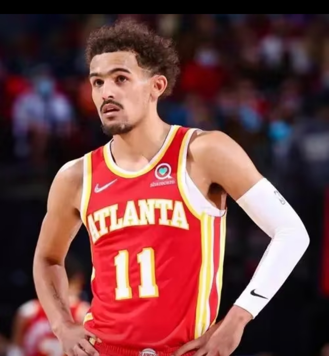 曼联新星冬窗或离队？梅努仅171分钟出场引关注（出场仅171分钟，曼联新秀冬窗离队传闻升温）