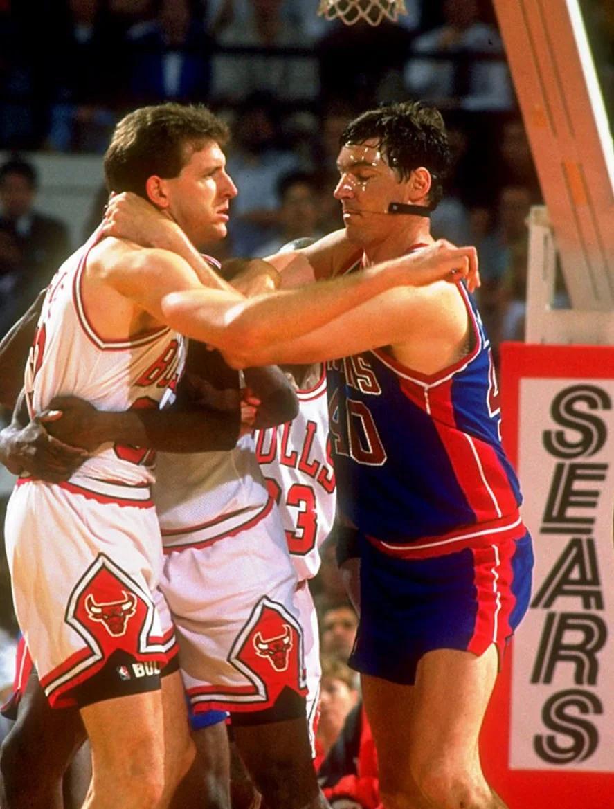 记者：马奎尔、德利赫特、谢什科缺席今日曼联训练（记者称马奎尔、德利赫特、谢什科未出席曼联今日训练）