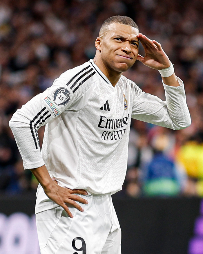 较上劲了！东契奇造犯规两罚全中 杜兰特妙传亚当斯+干拔三分回应（对飙升级！东契奇造犯规两罚命中，杜兰特妙传亚当斯再飙干拔三分回敬）