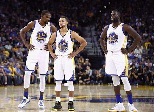 状态火热，摩根-罗杰斯近12轮英超斩7球3助攻（近12轮英超，摩根-罗杰斯交出7球3助，状态爆棚）