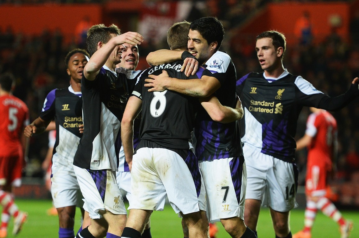 崛起！诺里斯打破了红牛和梅奔自10年起对世界冠军的垄断（诺里斯登顶，终结红牛与梅奔自2010年的冠军垄断）