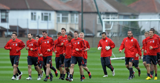 加图索：我要向球迷道歉；上半场很不错，下半场我们变得胆怯（加图索向球迷致歉：上半场发挥出色，下半场显得畏缩）