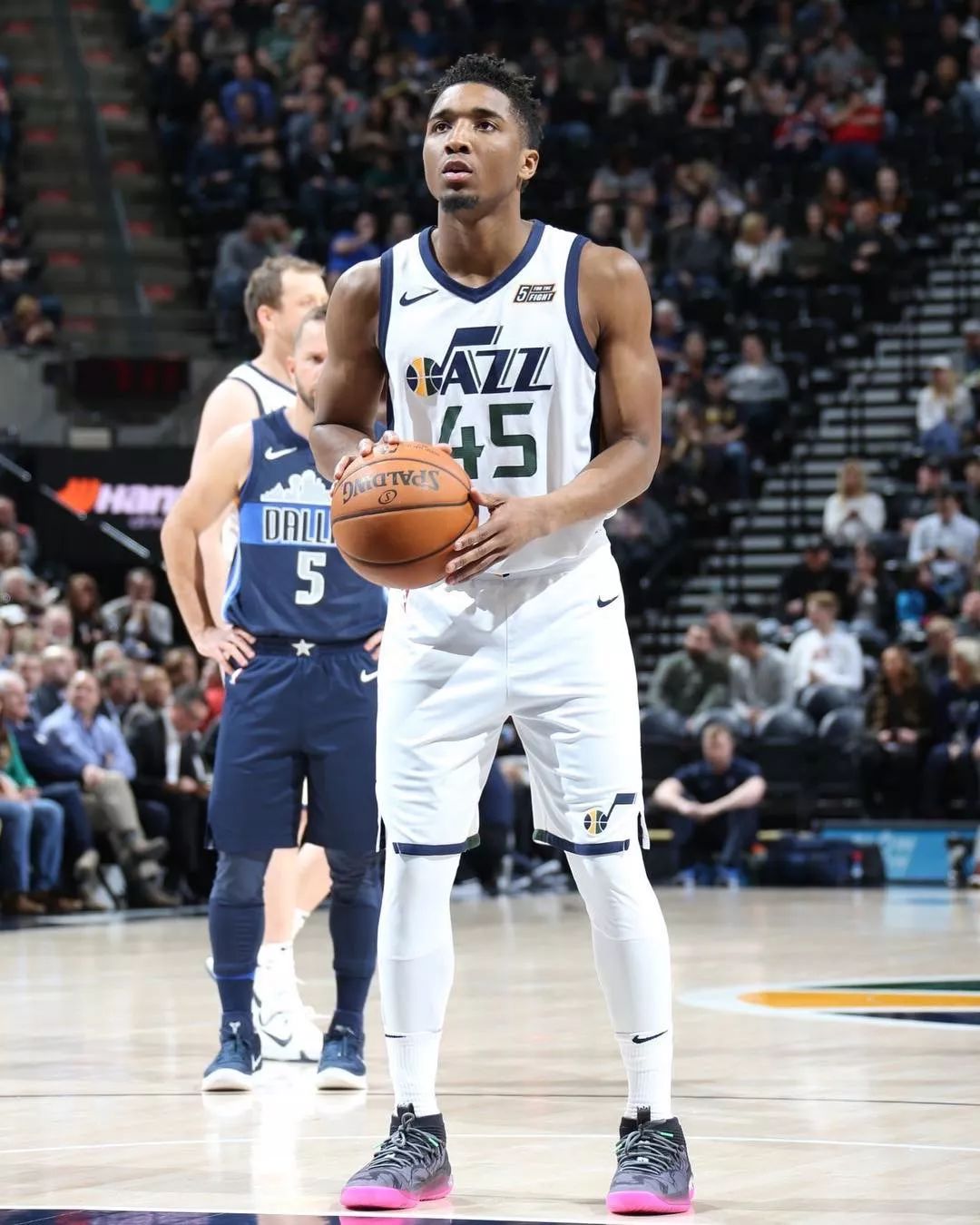 意甲第12轮纪律处罚：加斯佩里尼及两球员停赛，四队被罚款（意甲第12轮纪律通报：加斯佩里尼与两名球员禁赛，四队遭罚款）