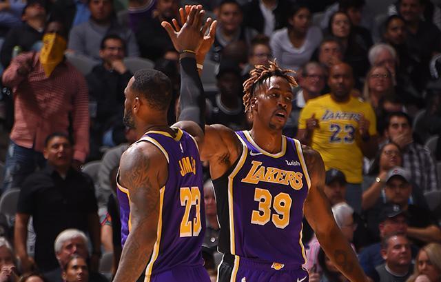 英超替补进球后被换下，特罗萨德成阿森纳队史第三人（英超赛场，特罗萨德替补破门后再被换下，成阿森纳队史第三位）